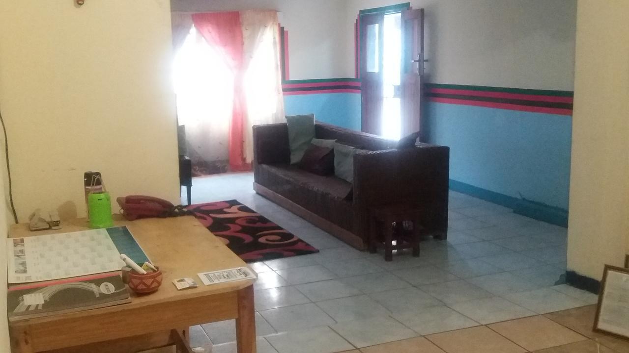 بيت شباب Kumunzi Backpackers لوساكا المظهر الخارجي الصورة