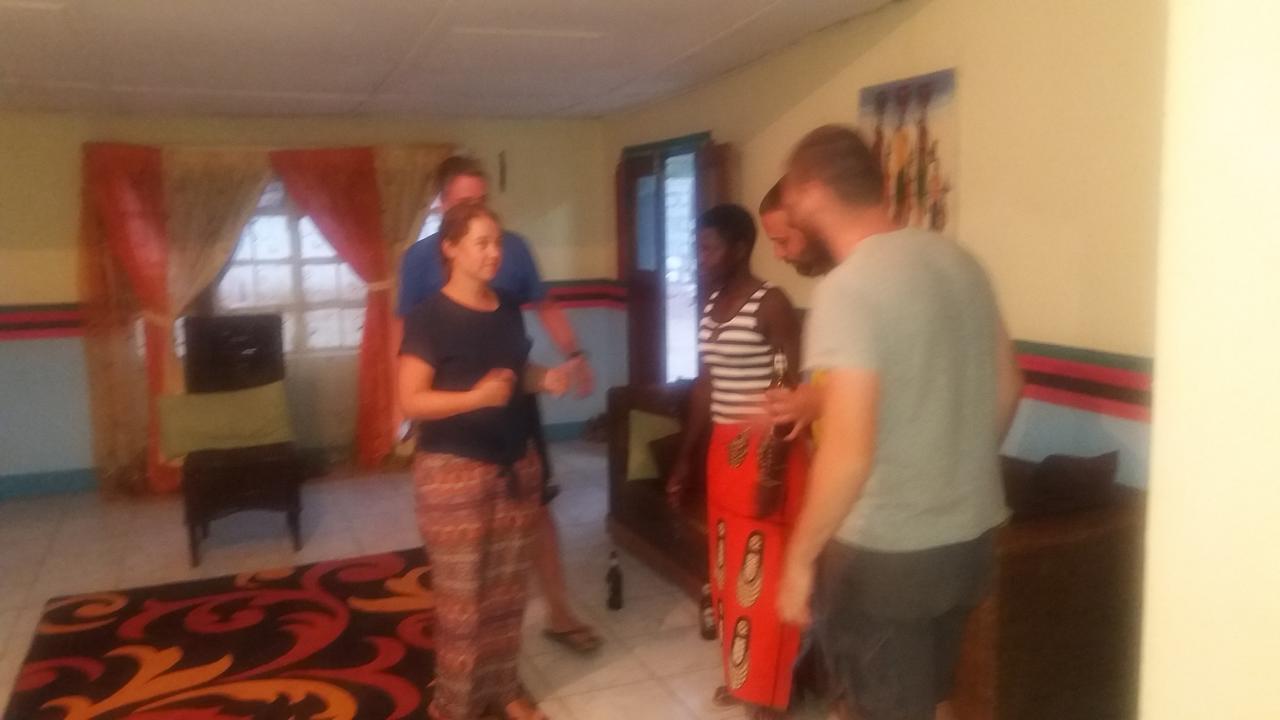 بيت شباب Kumunzi Backpackers لوساكا المظهر الخارجي الصورة